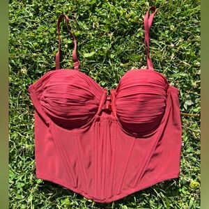 Windsor Deep Red Form Fitted Crop Top Tank